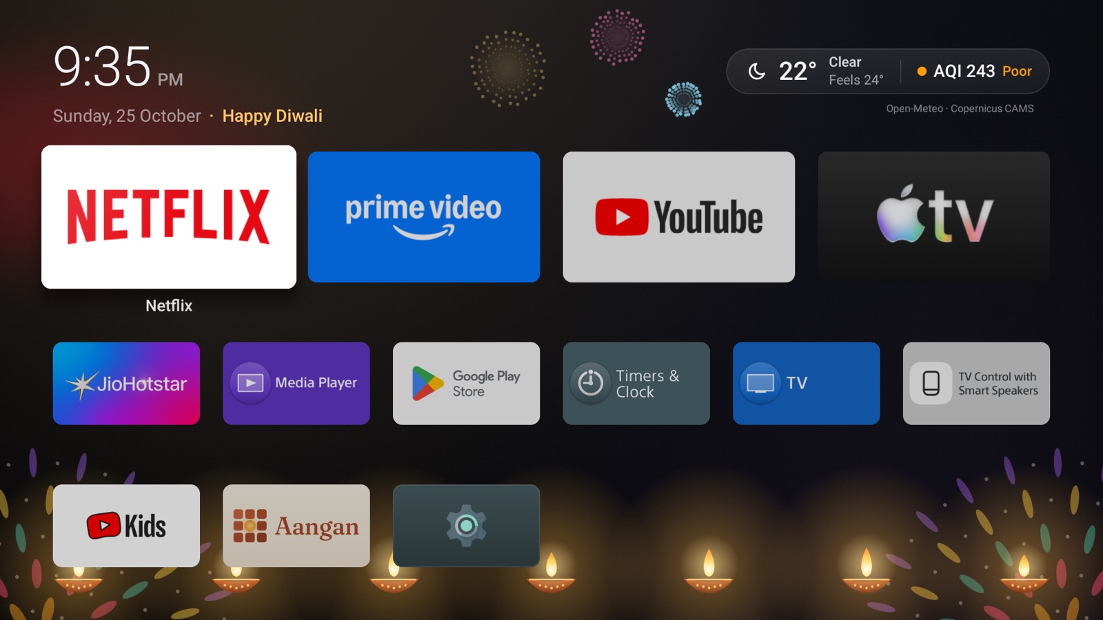 Diwali on the home screen: diyas, rangoli and fireworks behind the apps
